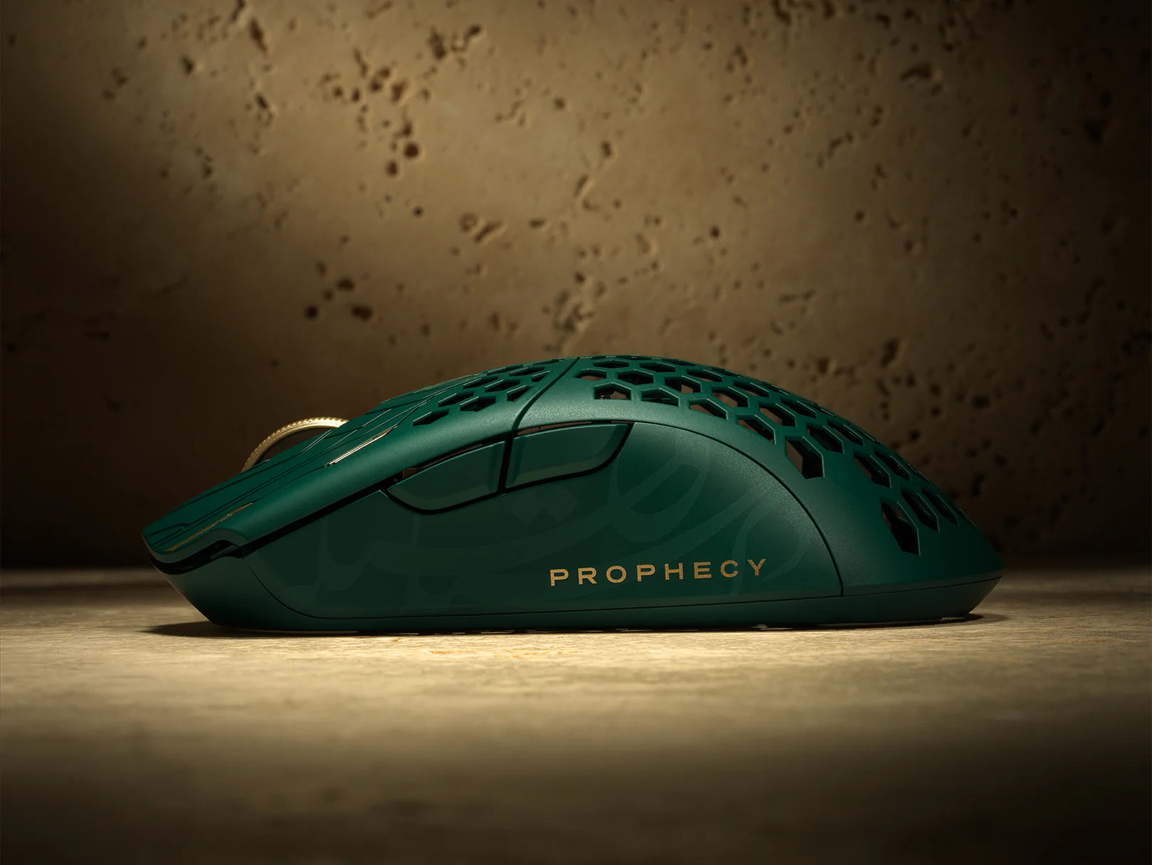 Finalmouse ULX Prophecy - Tarik Classic optikai USB / vezeték nélküli gaming egér